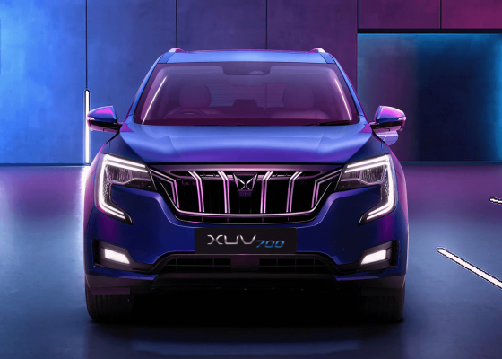 NEW-MAHINDRA-XUV700-SUV